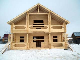 Изготовление домов из оцилиндрованного бревна
